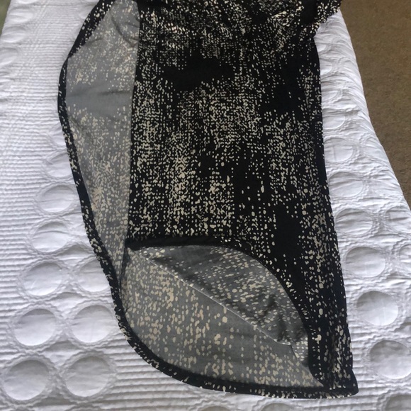 Sleeveless jumpsuit - Picture 4 of 9